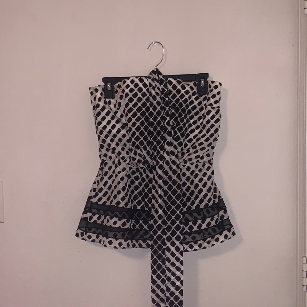 Vintage White House black market - size 4 - sleeveless tie tube top